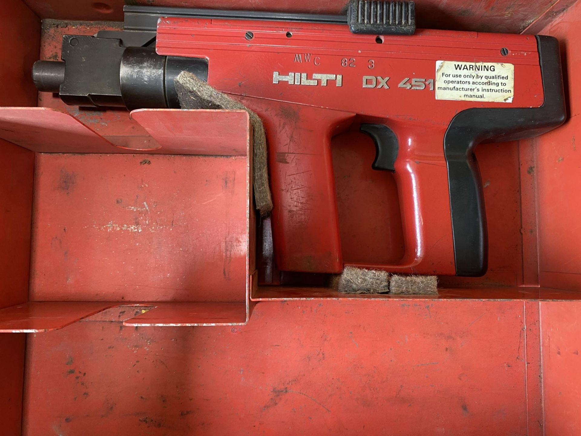 Hilti DX451 Nail Gun - Image 2 of 2