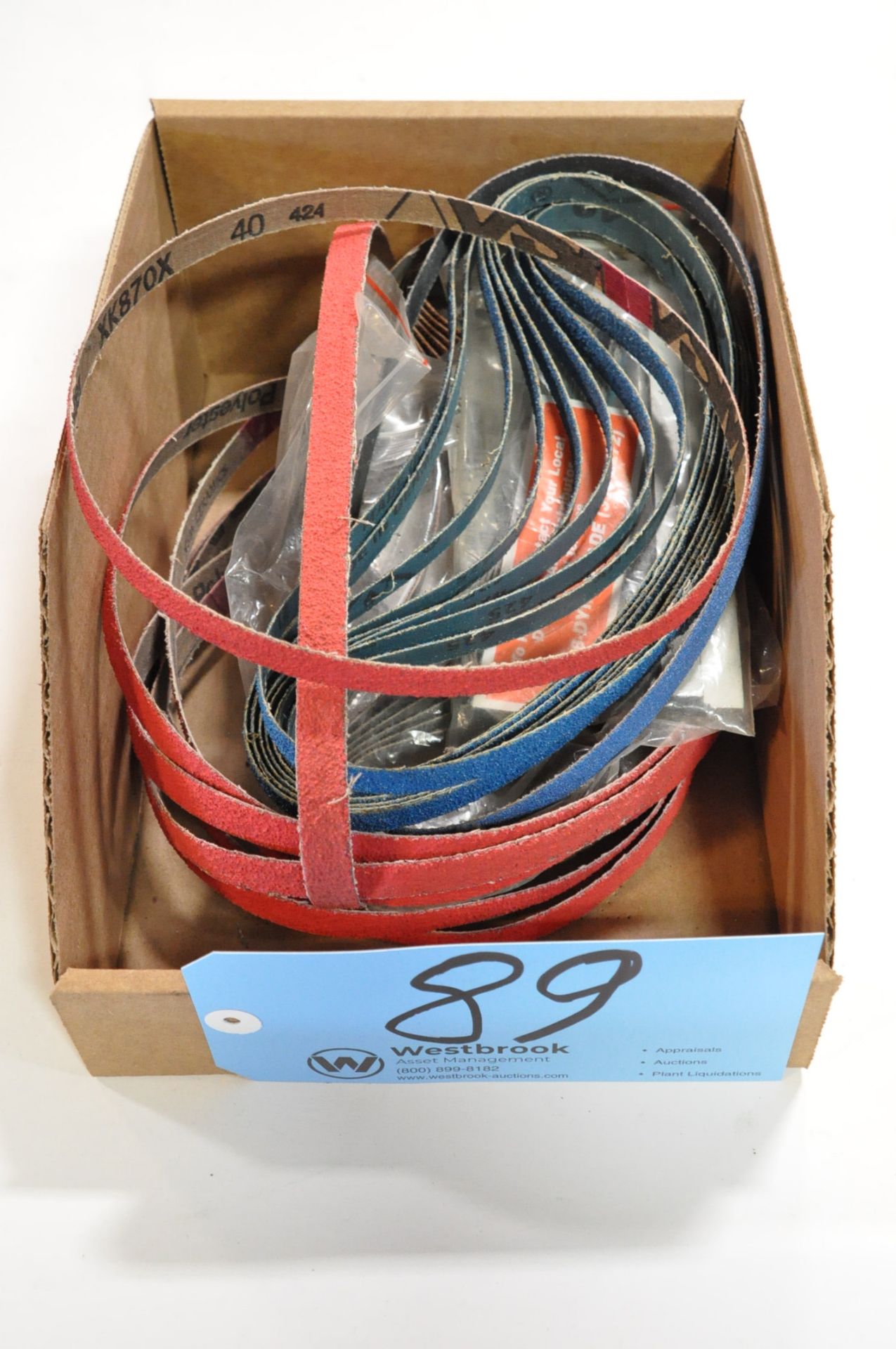 Lot-1/2" Sanding Belts in (1) Box