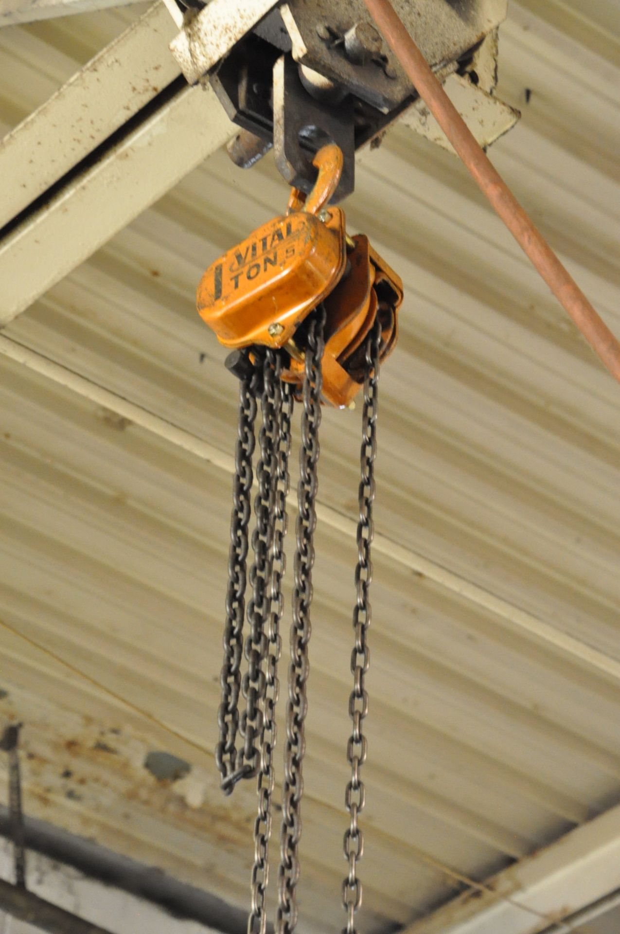 Vital 1-Ton Chain Fall Hoist - Image 2 of 2