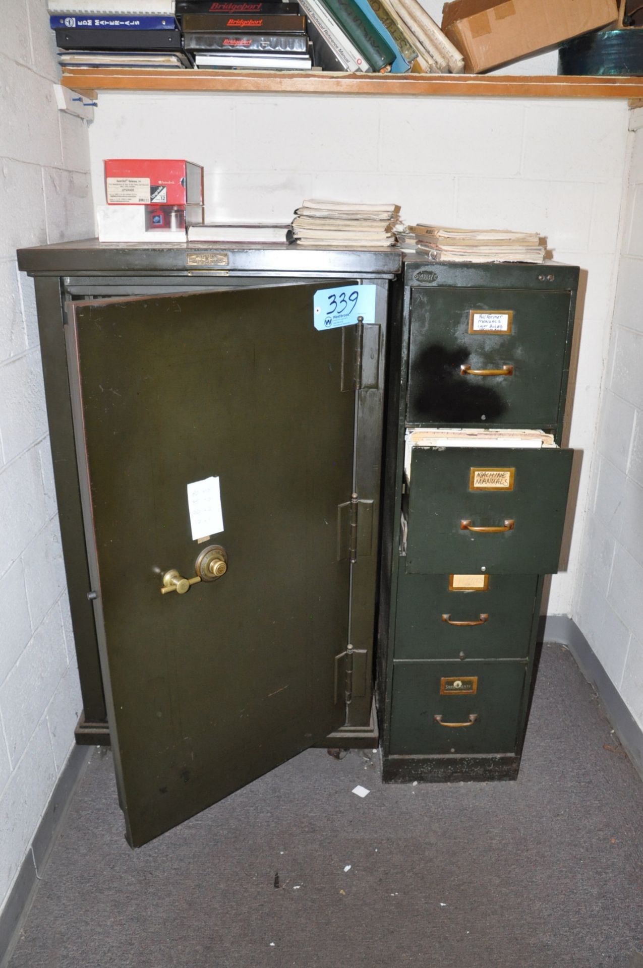 S-Cientest Single Door Combination Safe Cabinet, 80 x 3, 35 x 3, 20 x 2, 10 x 1