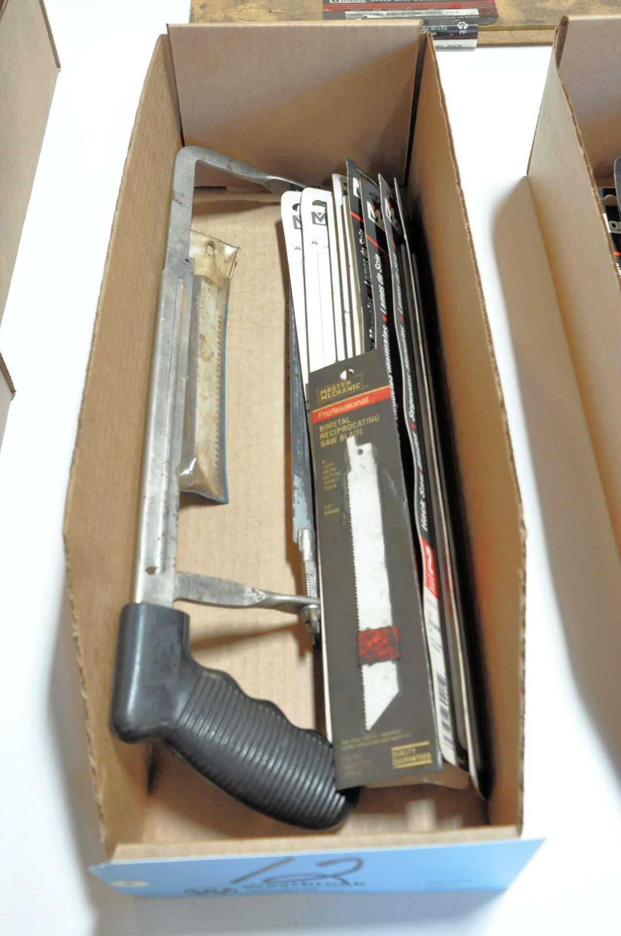 Lot-Hacksaw with Blades in (1) Box