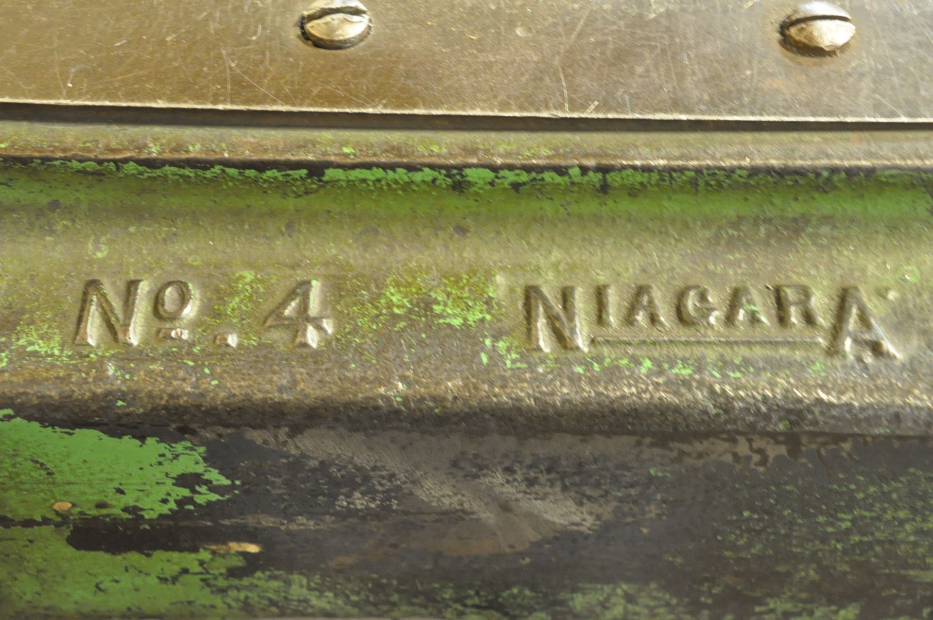 Niagara Bench Top 36" Bar Fold Bender - Image 2 of 2