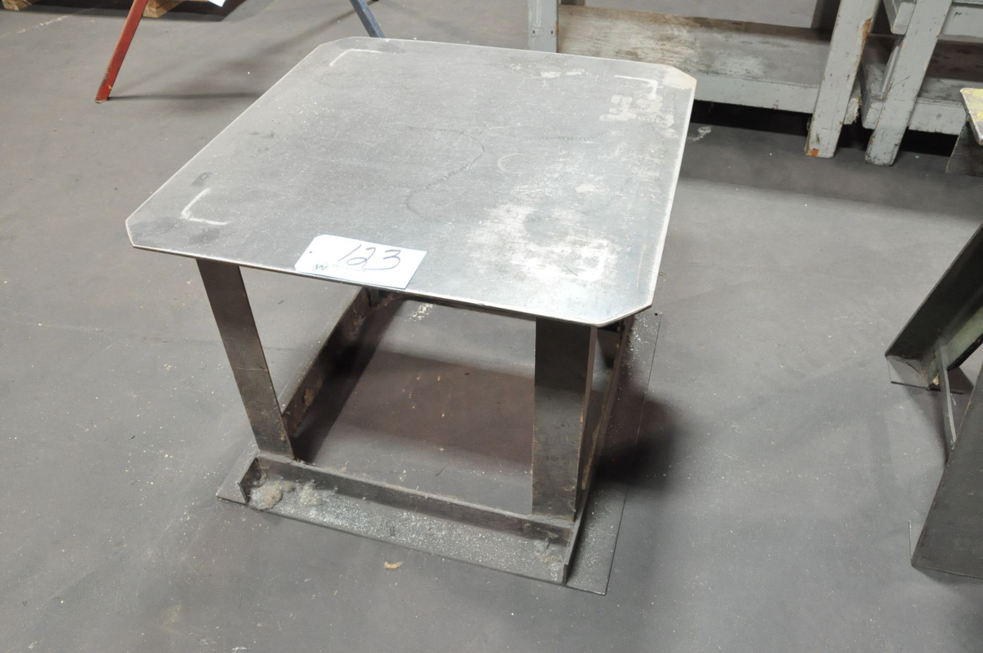 30" x 30" x 1/4" Steel Top Layout Stand