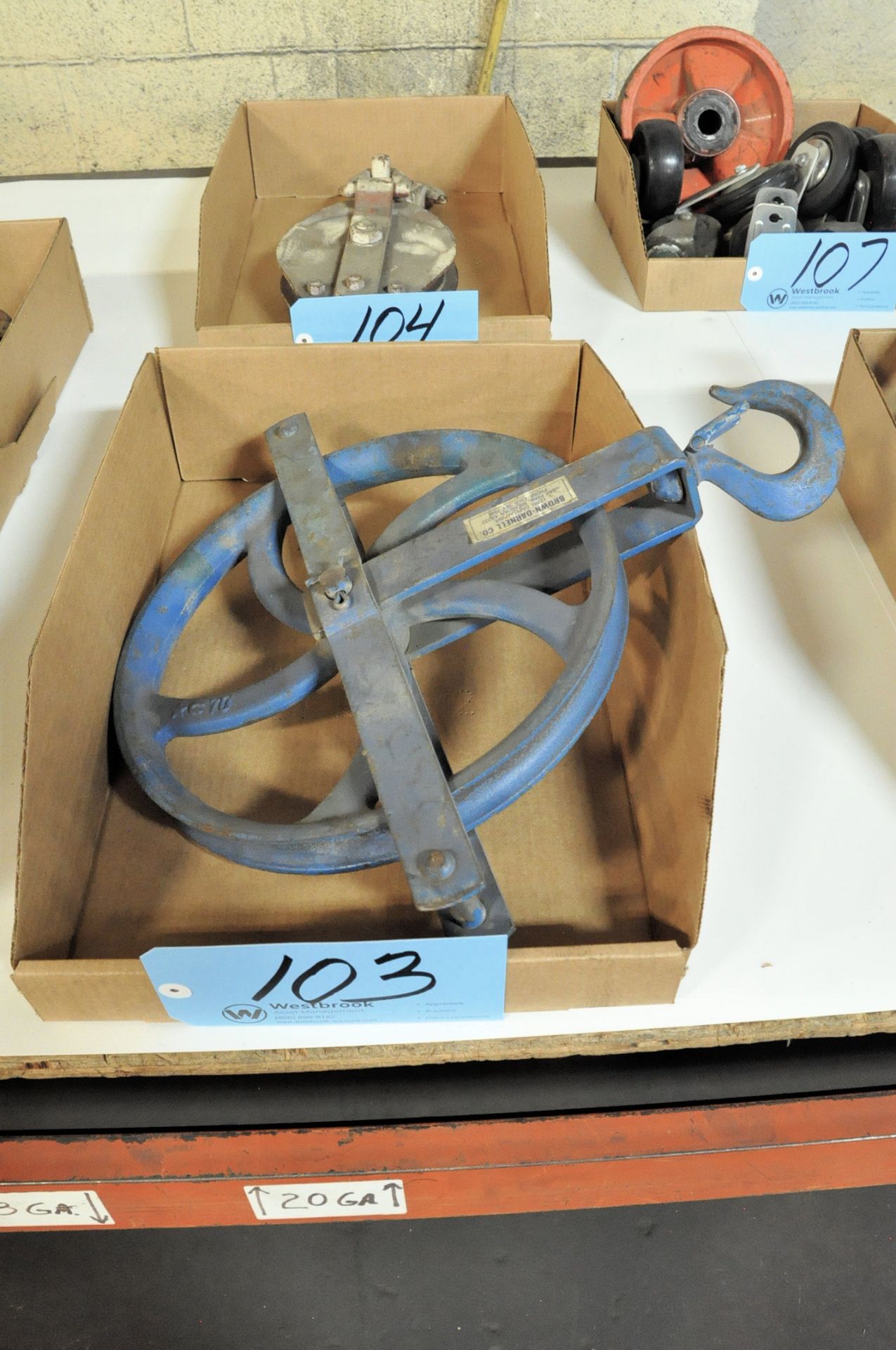 Brown-Darnell Cable Pulley in (1) Box