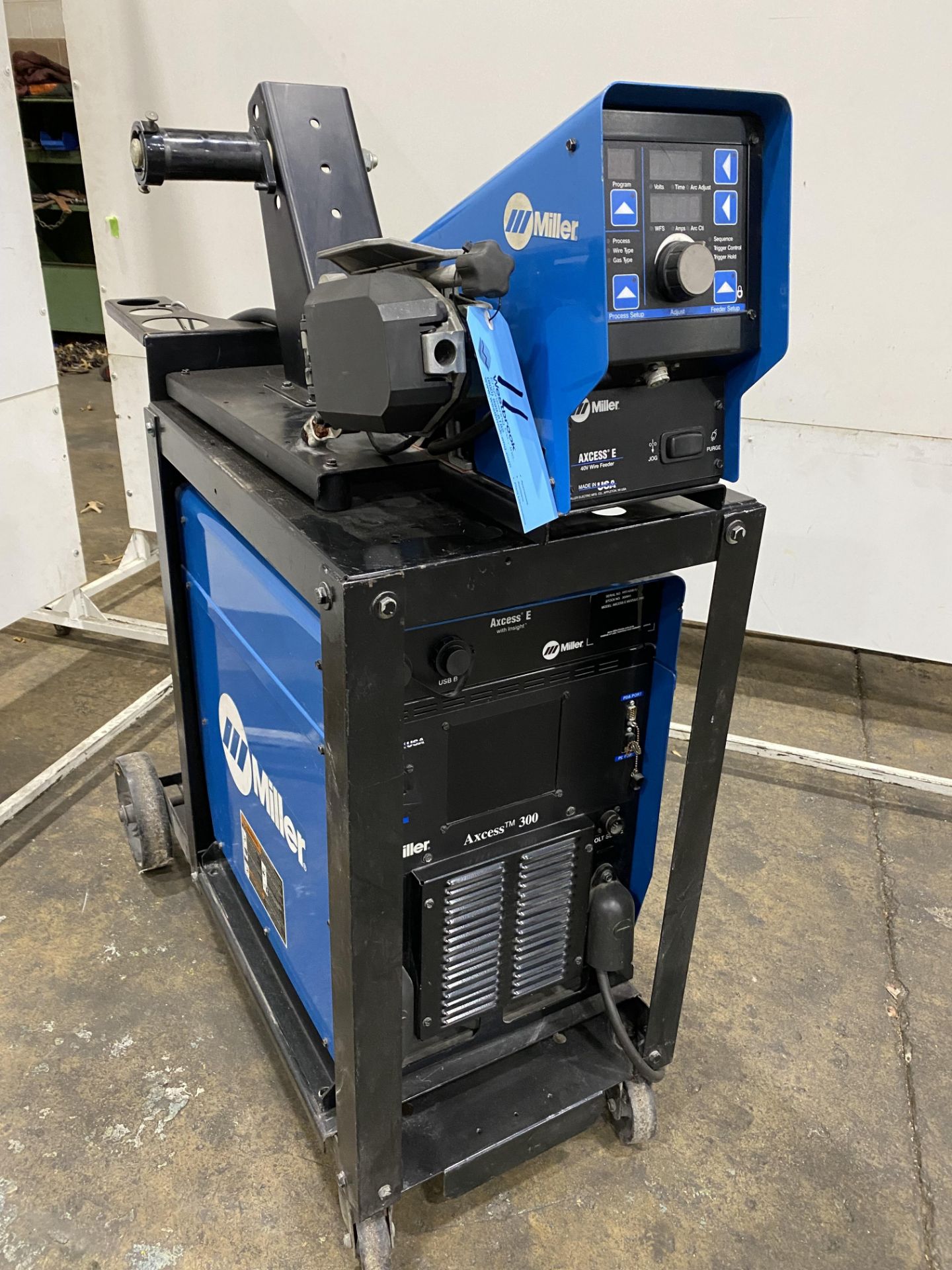 Miller Axcess 300 Welder with Axcess E Wire Feeder - Image 2 of 5