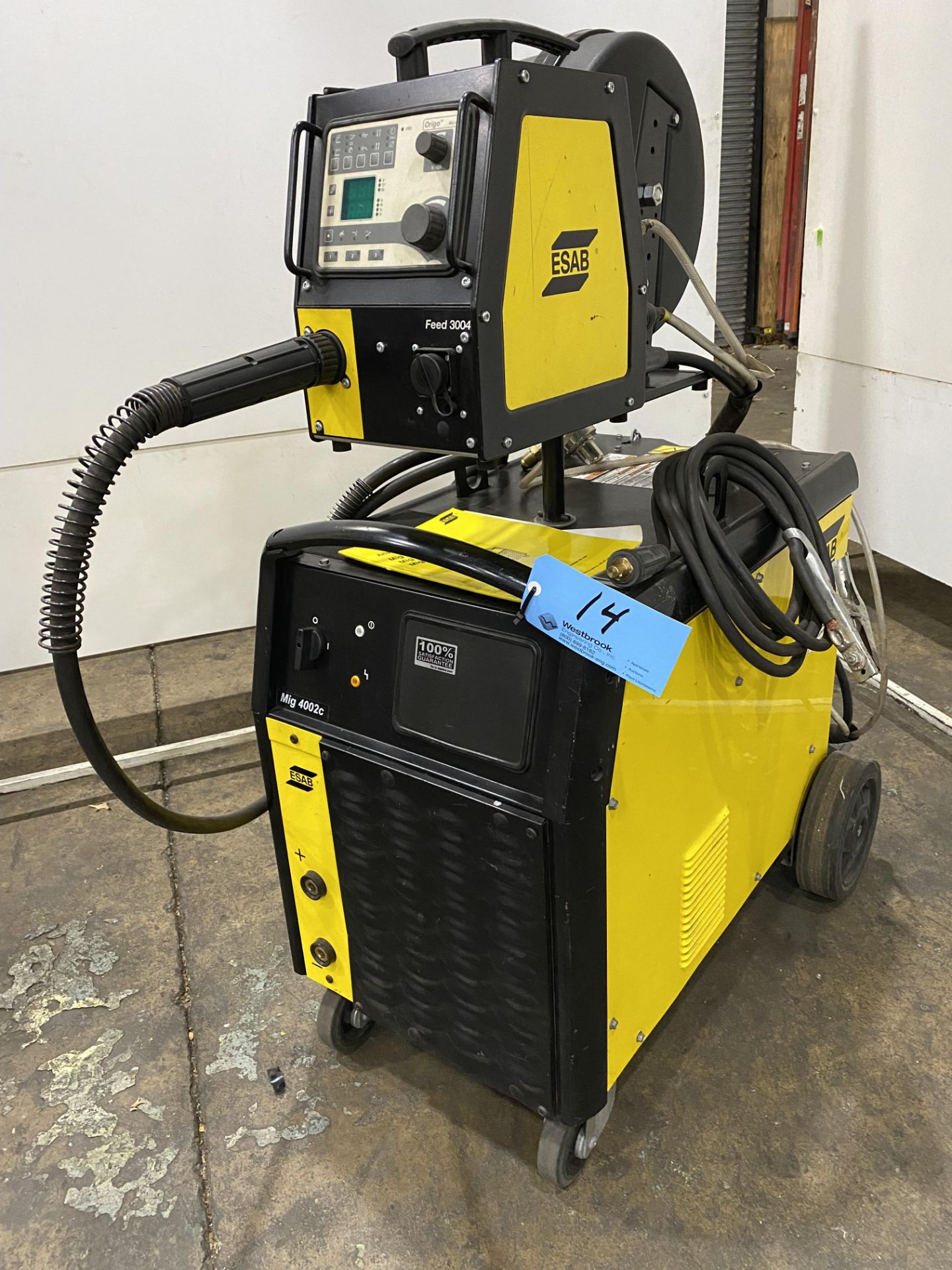 ESAB MIG # 4002C Mig Welder with Aristo Feeder 300, ESAB Gun, Aristo U82 Remote Control Panel