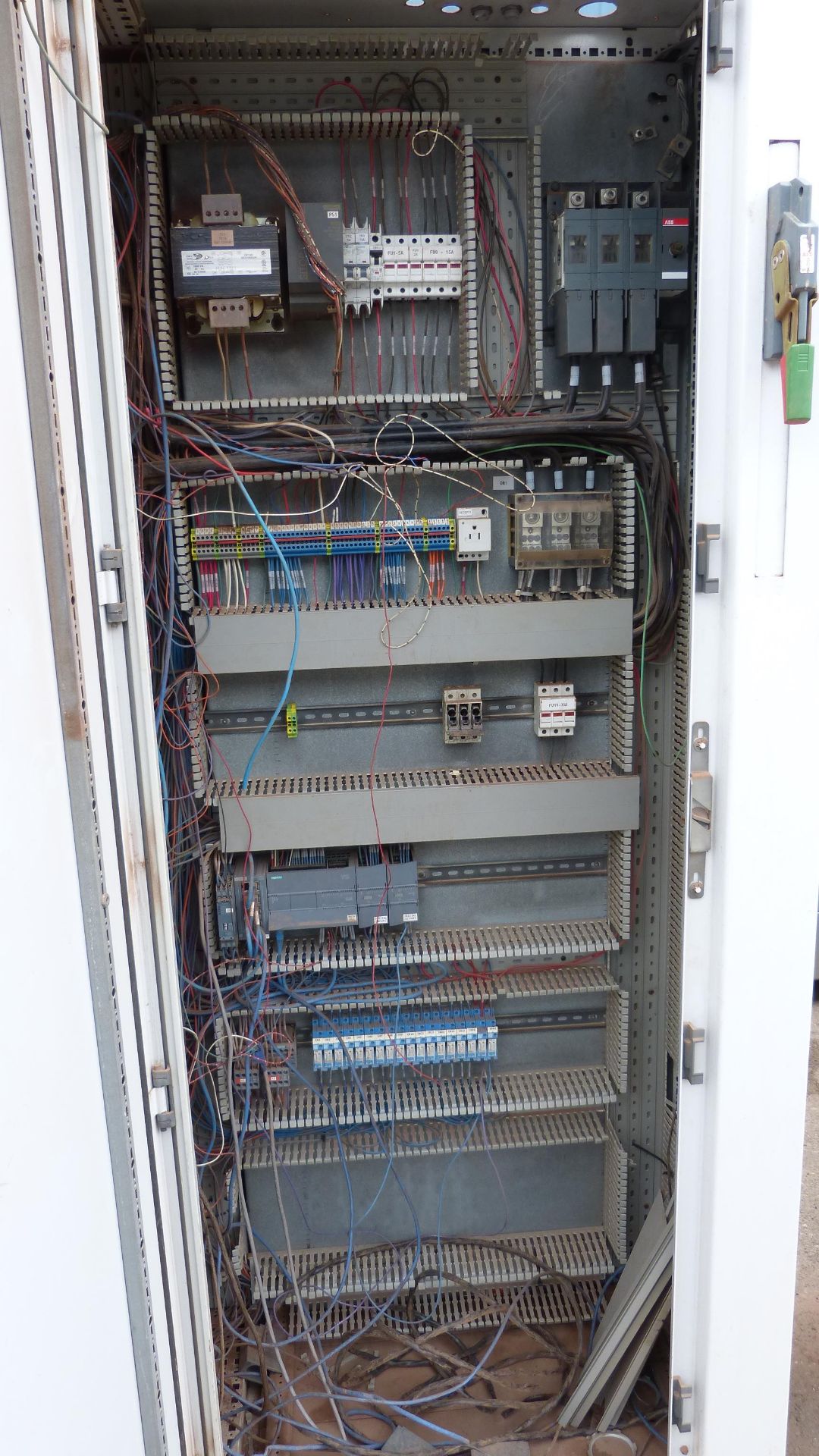 DOUBLE DOOR PLC CONTROL PANEL - Image 2 of 6