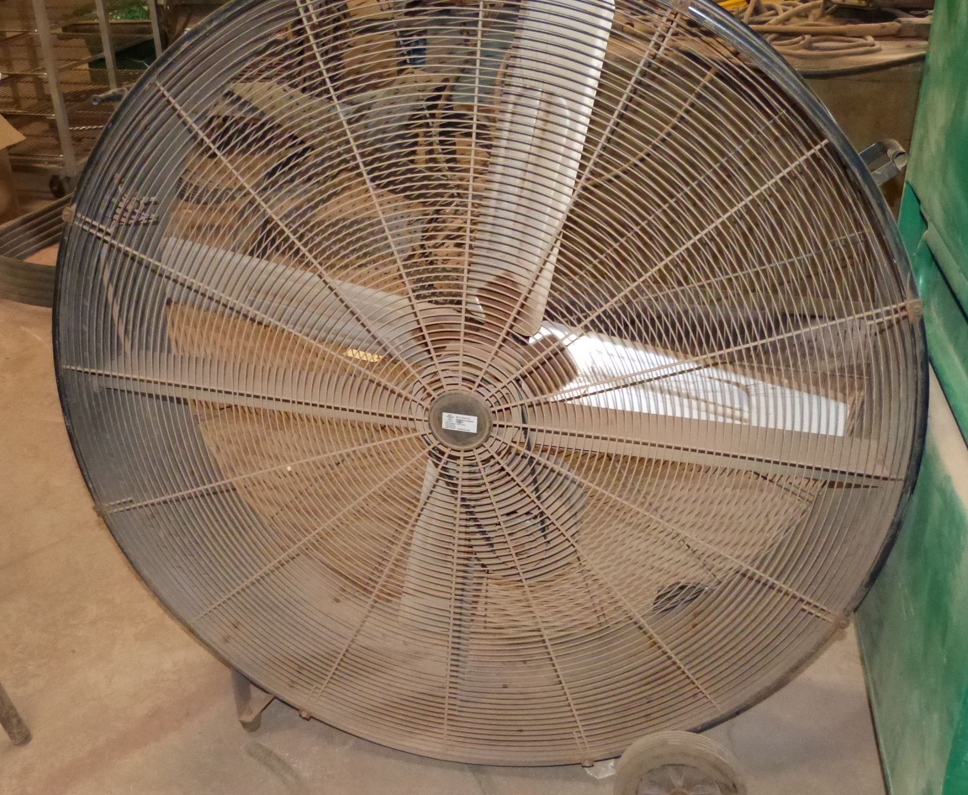 ELECTRIC 42'' FLOOR FAN - Image 2 of 2