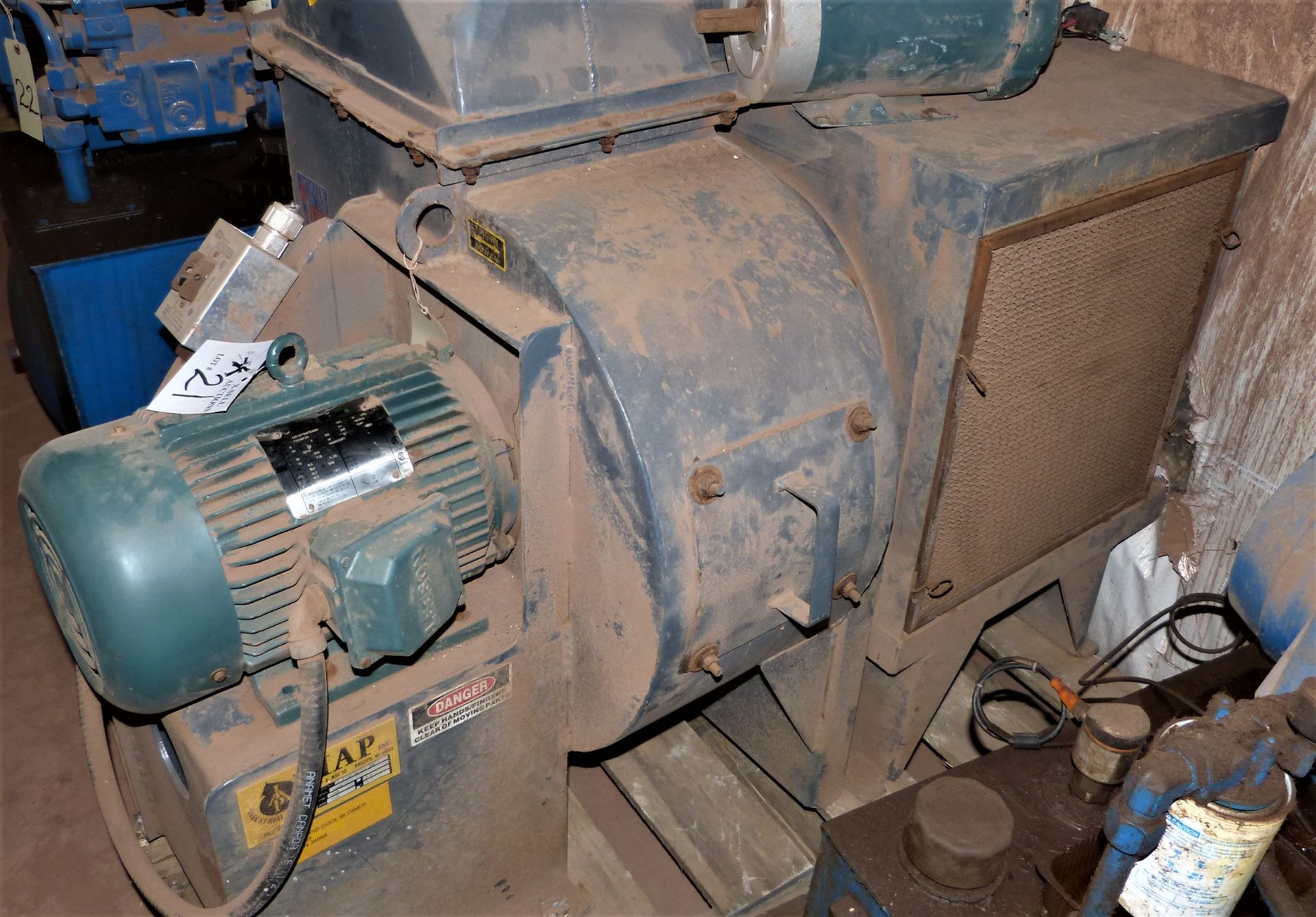 10 HP CAGE BLOWER ON STAND - Image 3 of 5