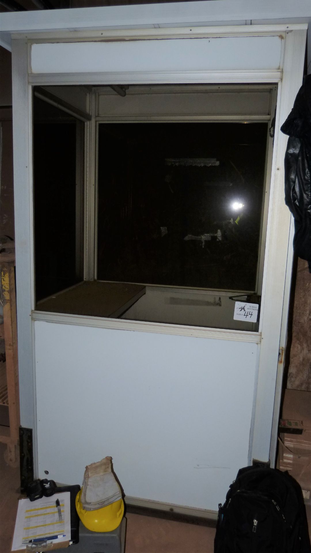 SELF ENCLOSED 50'' X 36'' SECURITY BOOTH