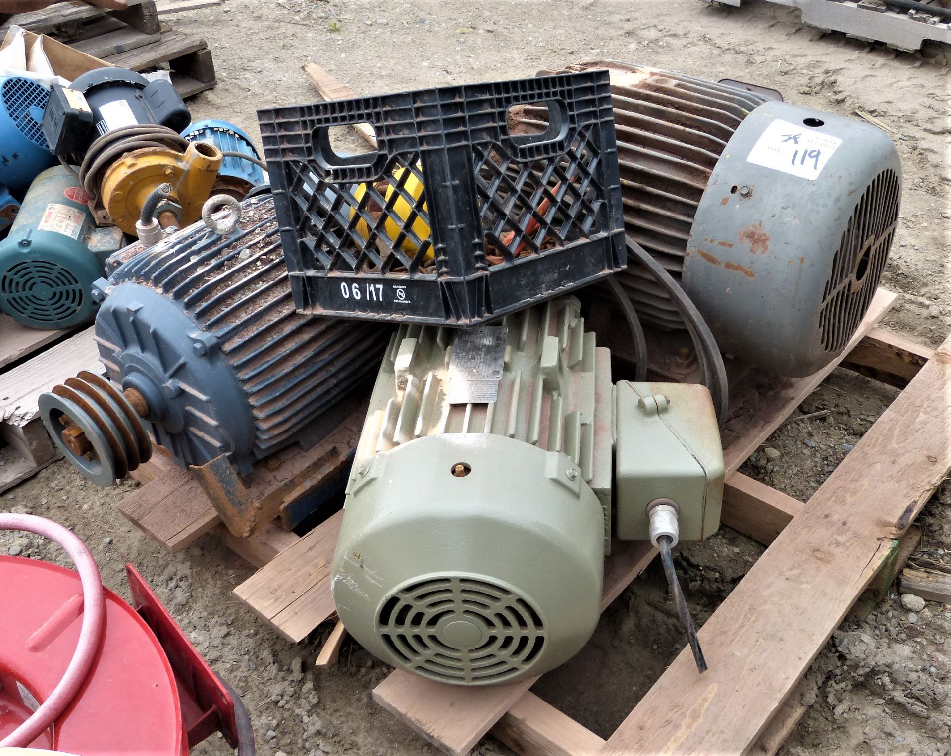 SKID OF ELECTRICAL MOTORS