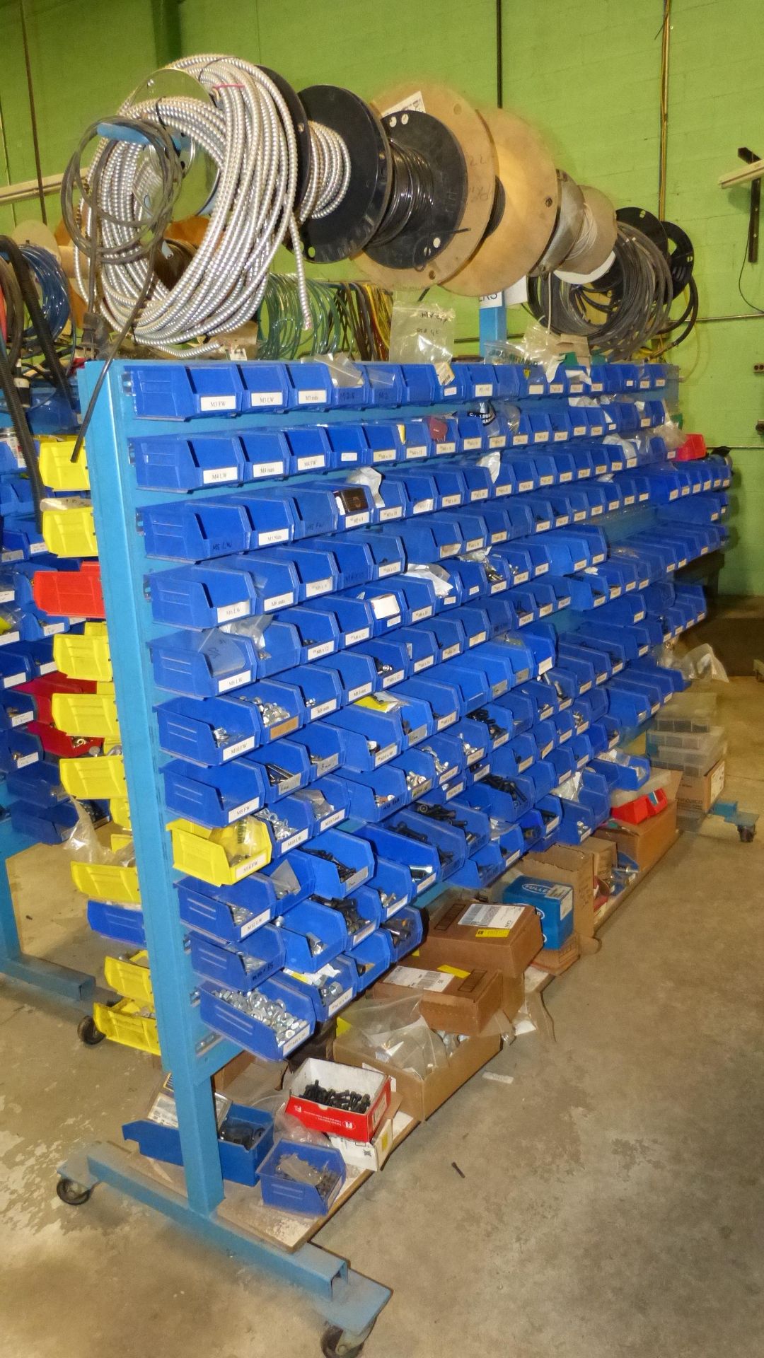 PLASTIC PARTS STACKING BINS COMPLETE WITH ROLLING RACK - Image 2 of 6