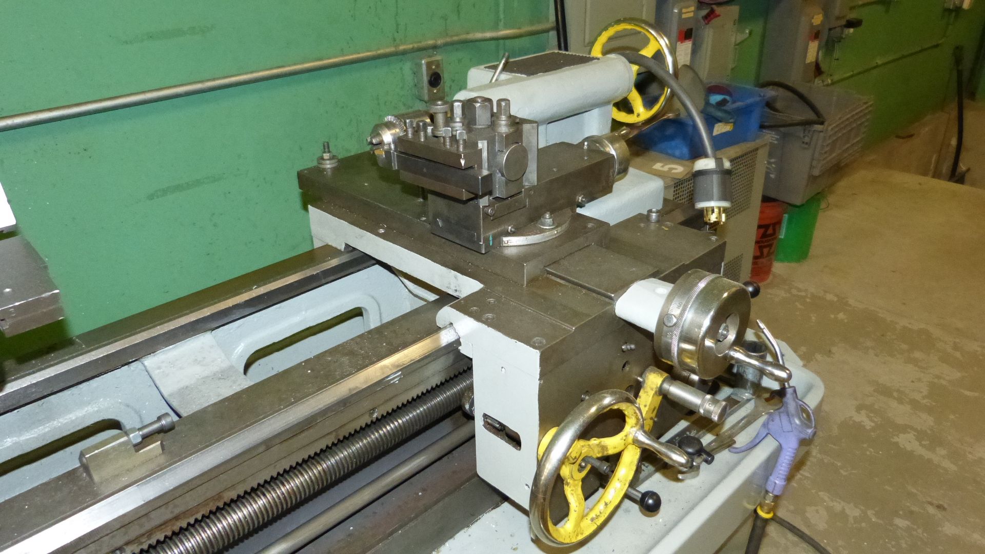 ELLIOT ENGINE LATHE, 14'' X 24'', INCH/METRIC TREADING, 30 TO 1200 RPM - Image 5 of 7