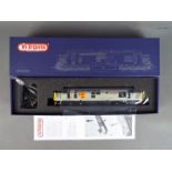 Vi Trains - A boxed OO gauge Vi Trains #2014 Class 37 diesel locomotive Op.No.