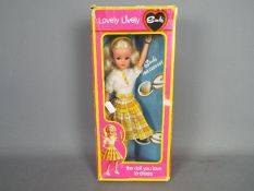 Pedigree Sindy - A Pedigree Sindy 1974-5 blonde Lovely Lively doll in box with original outfit,