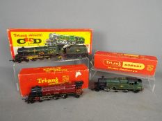 Triang Hornby - Three boxed OO gauge steam locomotives . Lot includes R386 CKD 4-6-2 Op.No.