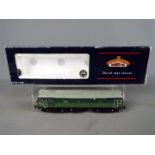 Bachmann - A boxed Bachmann #32-400 OO gauge Class 25/3 diesel locomotive Op.No.