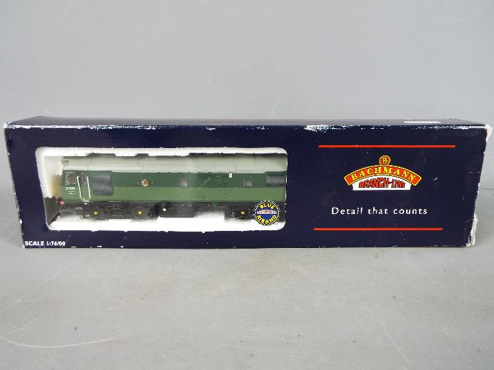 Bachmann - A boxed Bachmann #32-400 OO gauge Class 25/3 diesel locomotive Op.No. - Image 3 of 3