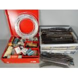 Triang Hornby, Others - A large quantity of unboxed OO gauge Hornby railway track,