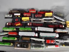 Oxford Diecast; Del Prado; Atlas Editions; A collection of over 30 unboxed diecast cars,