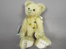 Charlie Bears - A Limited Edition Charlie Bears made soft toy teddy bear from the Minimo Collection