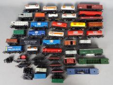 Triang Hornby, Hornby Dublo - Approximately 40 items of unboxed OO gauge freight rolling stock.