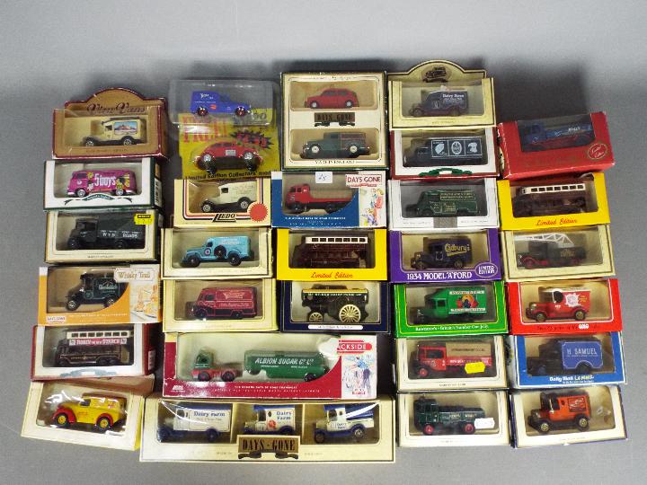 LLedo - Over 20 boxed diecast vehicles by Lledo.