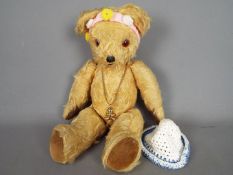Pedigree - A vintage unmarked golden mohair teddy bear,