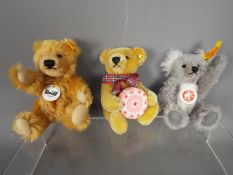 Steiff - three Steiff bears to include #039416, #001116, #027956, all with tags,