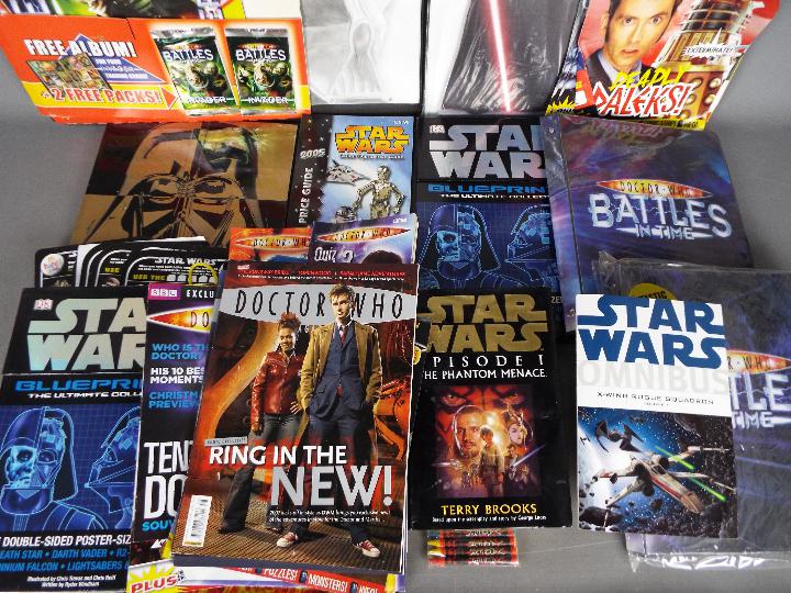 Star Wars, Dr.Who - A collection of mainly Star Wars ephemera with some Dr.Whoo trading cards. - Image 2 of 3