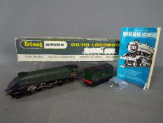 Wrenn - A boxed Wrenn OO gauge #2211 4-6-2 Steam Locomotive and Tender Op.No.