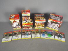 Hornby - Eleven boxed / carded OO gauge model railway scenic accessories / buildings from the