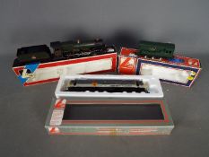 Lima - Three boxed OO gauge locomotives. Lot consists of a Class 08 Diesel Shunter Op.No.