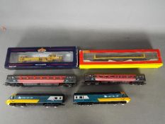 Bachmann, Hornby - An unboxed Hornby Inter-City 125 Power Car Op.No.43010 with Dummy Car Op.No.