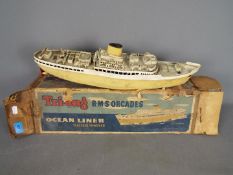 Triang - A boxed Triang electric Ocean Liner RMS Orcades.