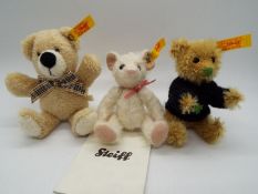 Steiff - Three Steiff Mini Bears comprising # 040313 'Mouse With Pendant',