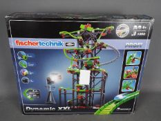 Fischer - A boxed Fischer Technik Dynamic XXL.