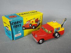 Corgi Toys - A boxed Corgi #417s Land Rover Breakdown Truck.