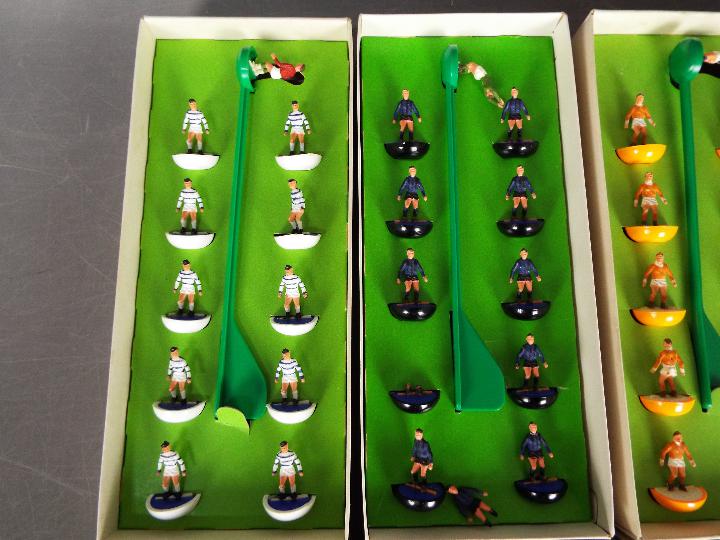 Subbuteo - Four boxed 'Heavyweight' Subbuteo Football teams. - Image 2 of 4