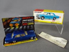 Dinky Toys - A boxed Dinky Toys #160 Mercedes Benz 250SE.