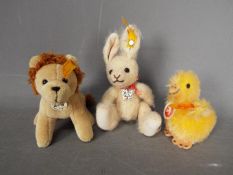 Steiff - three Steiff animals to include a Lion #112058,