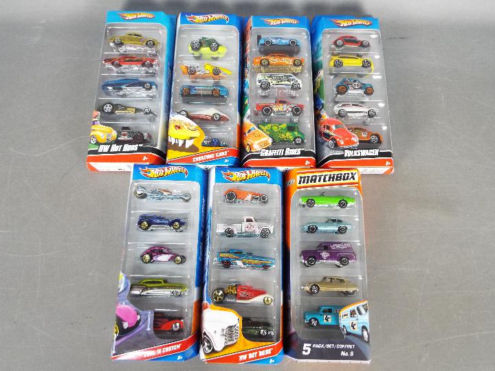Hot Wheels - A collection of 6 Hot Wheels Gift Sets and 1 Matchbox Gift Set.