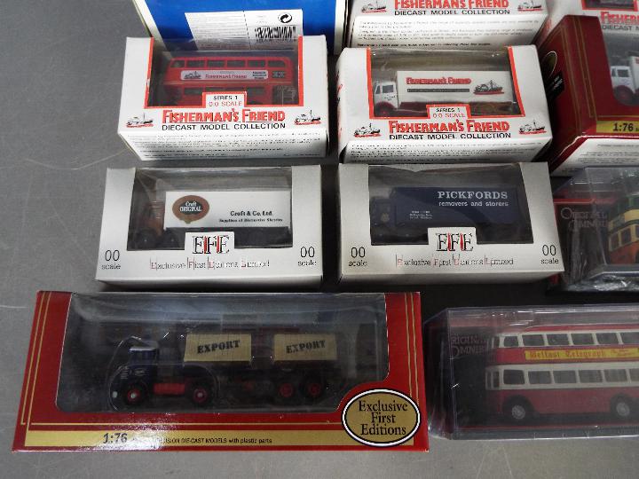 EFE, Corgi Original Omnibus - A fleet of 18 boxed diecast model vehicles. - Image 4 of 6