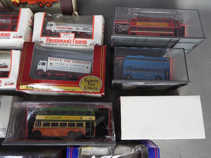 EFE, Corgi Original Omnibus - A fleet of 18 boxed diecast model vehicles. - Image 3 of 6