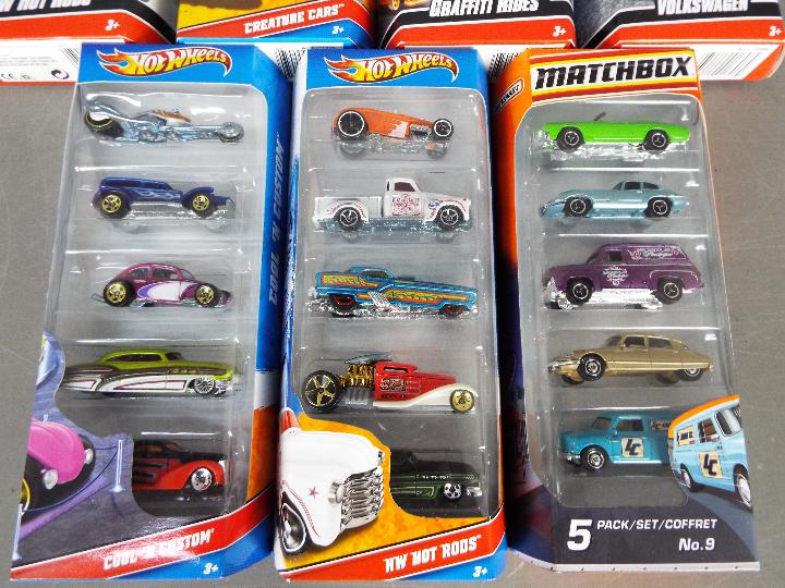 Hot Wheels - A collection of 6 Hot Wheels Gift Sets and 1 Matchbox Gift Set. - Image 2 of 3