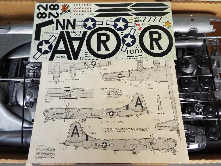 Monogram - A boxed Monogram #5700 B-29 Superfortress plastic model kit. - Image 2 of 5