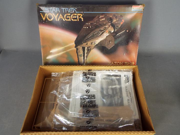 AMT - A group of three boxed Star Trek plastic model kits by AMT. - Image 2 of 3