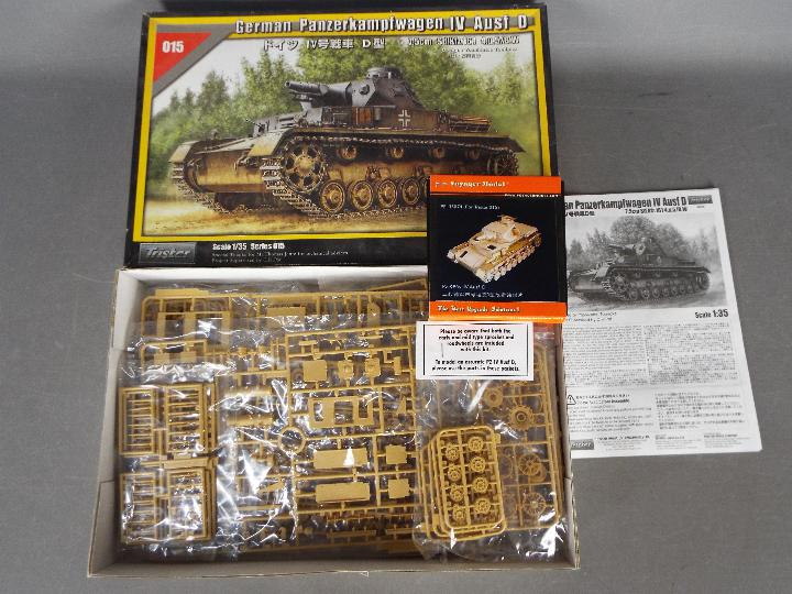 CMK, Dragon, Tristar - Three boxed plastic military vehicle model kits in 1:35 scale. - Image 2 of 4