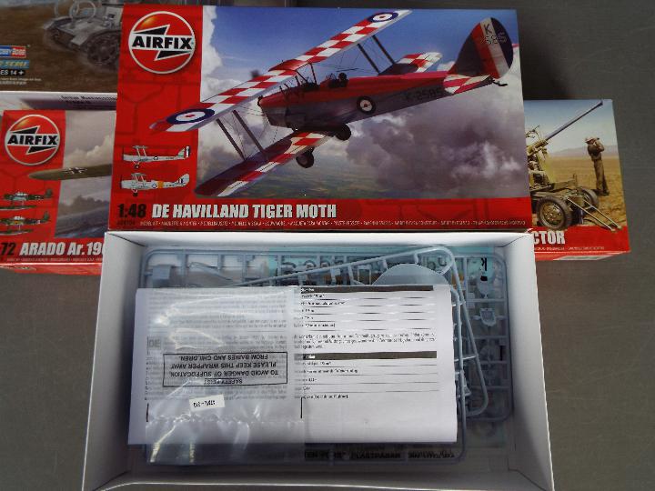 Airfix, Hobby Boss Heller - Five boxed plastic model kits in various scales. - Image 2 of 3