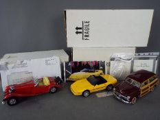 Franklin Mint - Three boxed 1:24 scale diecast models from Franklin Mint.